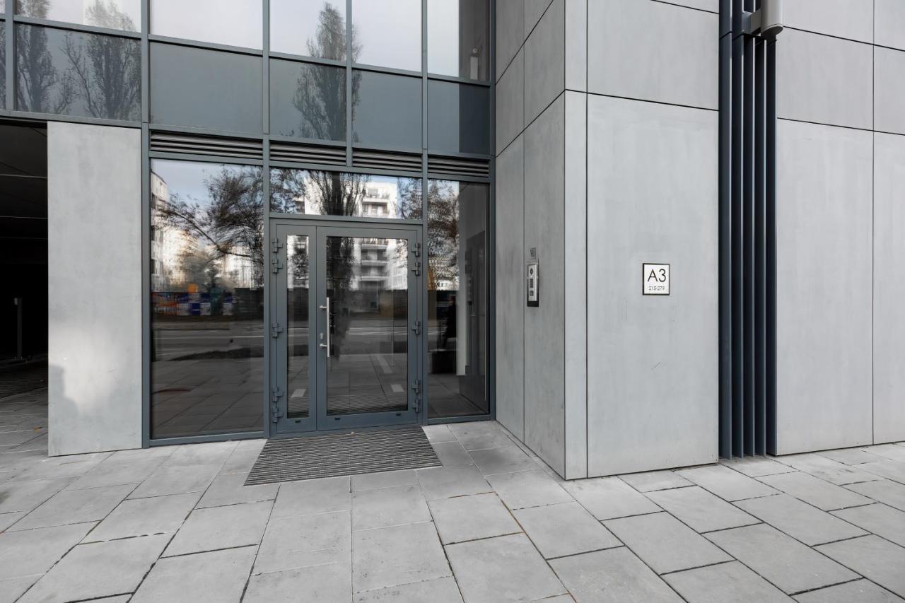Apartments Warsaw Grzybowska By Renters Екстер'єр фото